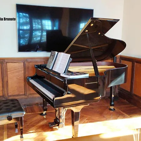 דירה Luxury Villa Olmo