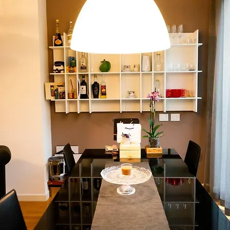 דירה Luxury Villa Olmo *