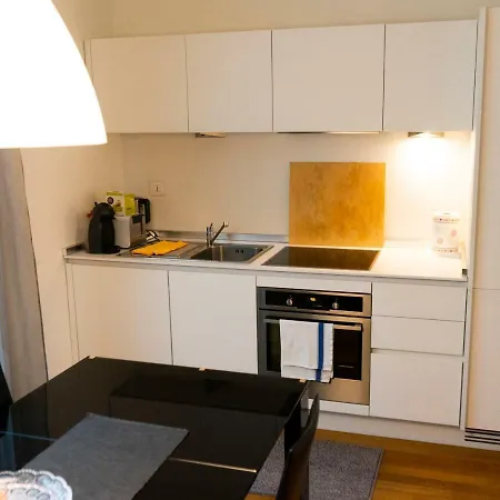 Luxury Villa Olmo Appartement