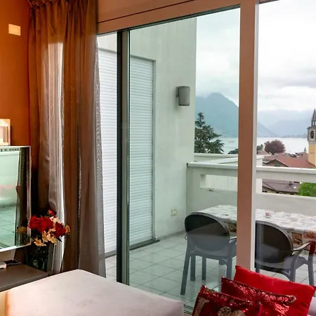 דירה Luxury Villa Olmo *