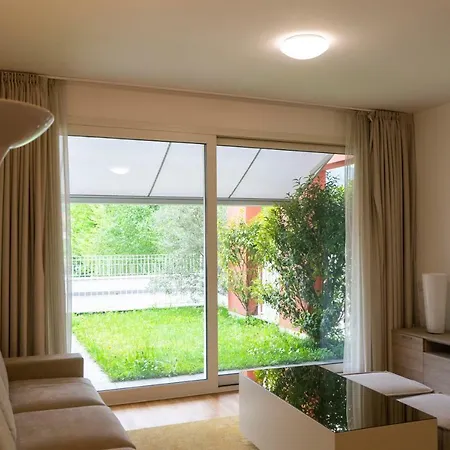 Luxury Villa Olmo *